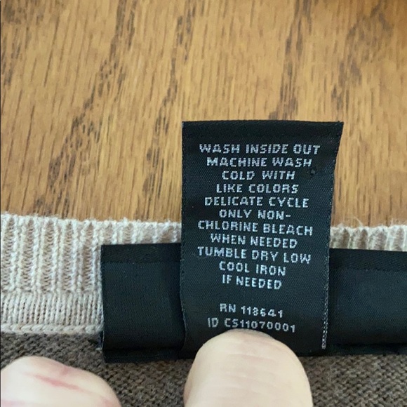 Lane Bryant Long Sleeve V-neck Sweater - Picture 3 of 5